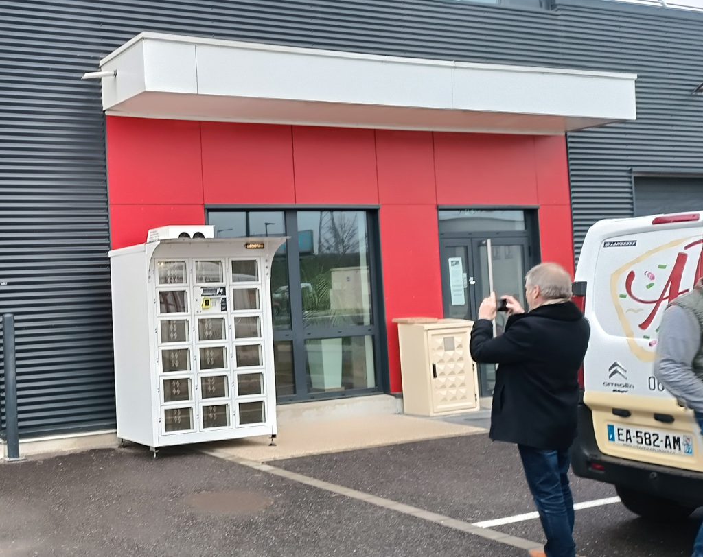 ACHAT ET LOCATION DISTRIBUTEUR AUTOMATIQUE DE PRODUITS FRAIS A LILLE EN HAUTS-DE-FRANCE