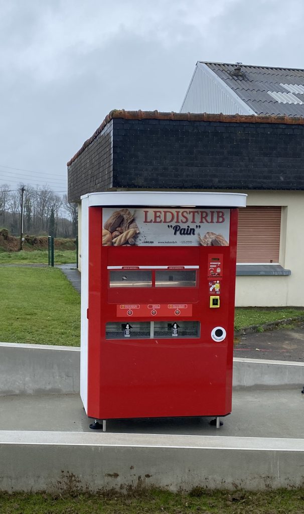 PRIX DISTRIBUTEUR AUTOMATIQUE DE PAIN A COLMAR EN ALSACE