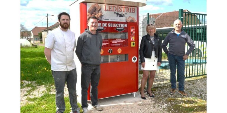 Betaucourt : Installation d’un distributeur automatique de pain au village