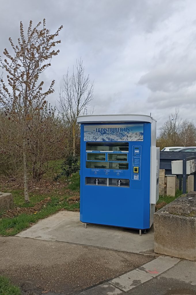 Pas-de-Calais : livraison et installation d’un distributeur automatique de plats à Rouvroy