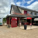 Livraison et installation d&rsquo;un distributeur à casiers réfrigérés à Vouvray en Indre-et-Loire