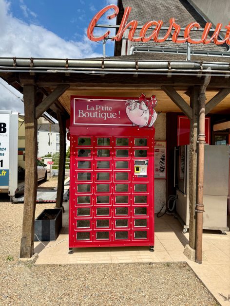 Livraison et installation d’un distributeur à casiers réfrigérés à Vouvray en Indre-et-Loire
